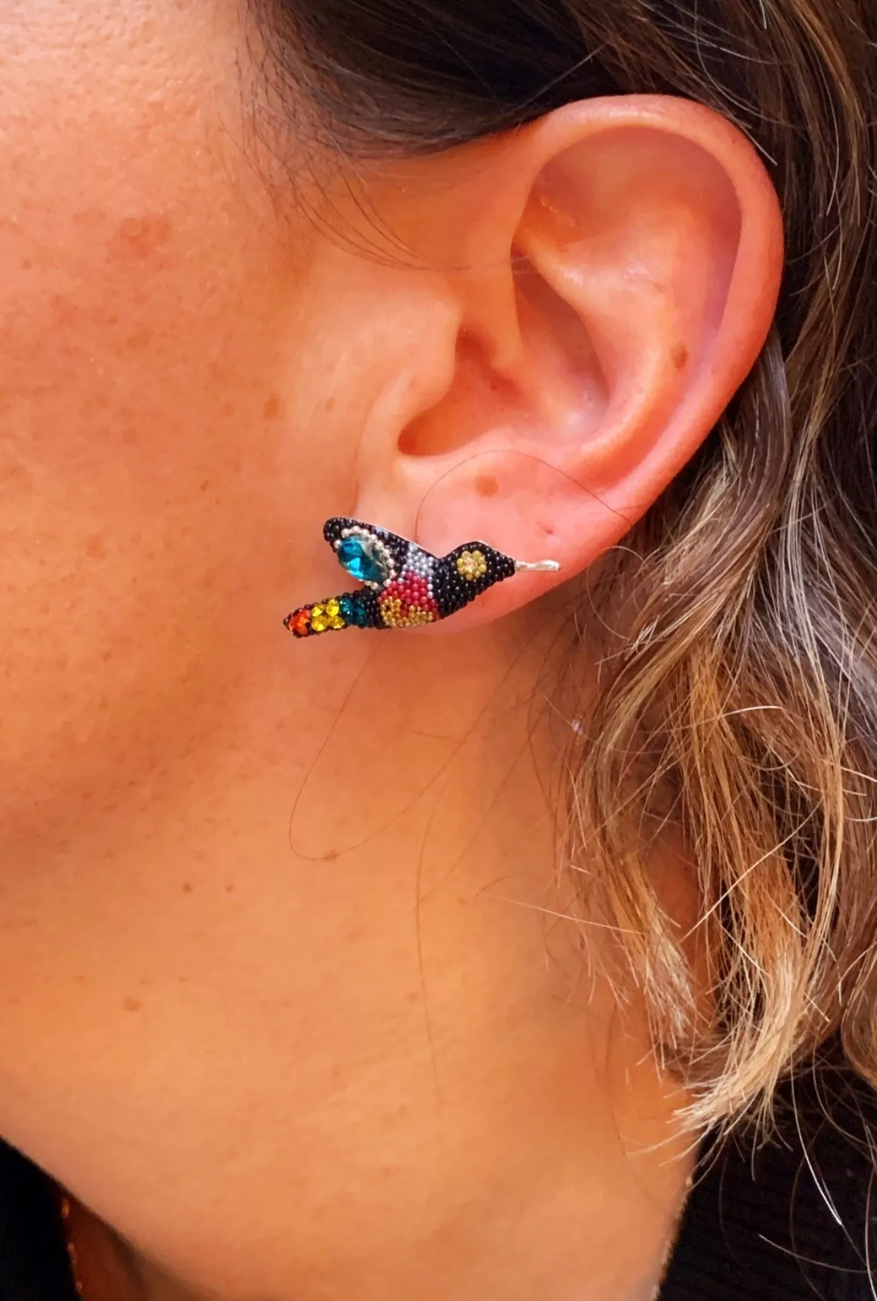 HUMMINGBIRD EARRINGS / BLUE W MUTLI-COLORS