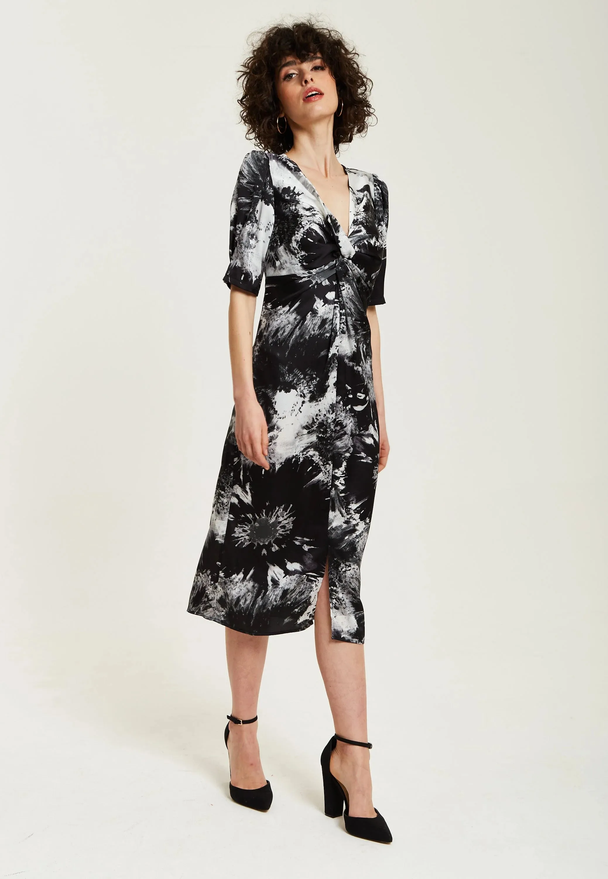 Liquorish Mono Abstract Print Knot Front Midi Dress