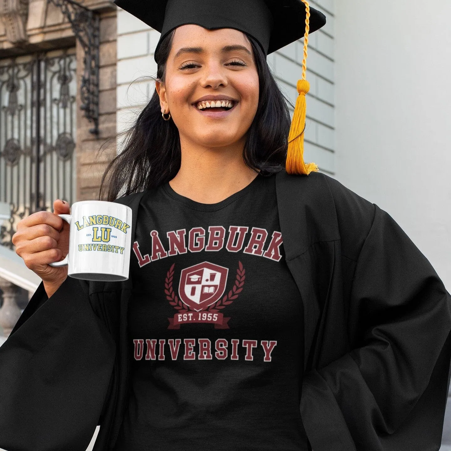 Långburk University Logo  - T-shirt