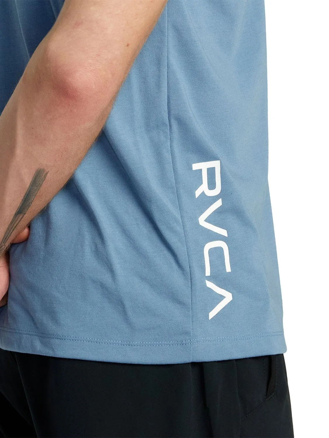 RVCA Men's 2X T-Shirt