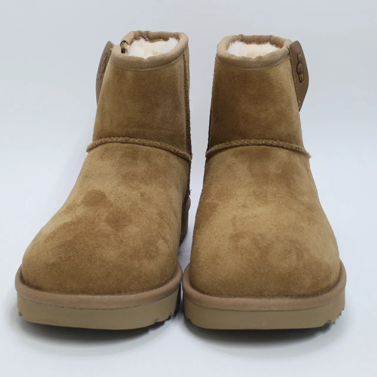 Womens UGG Classic Mini Bailey Zip Chestnut