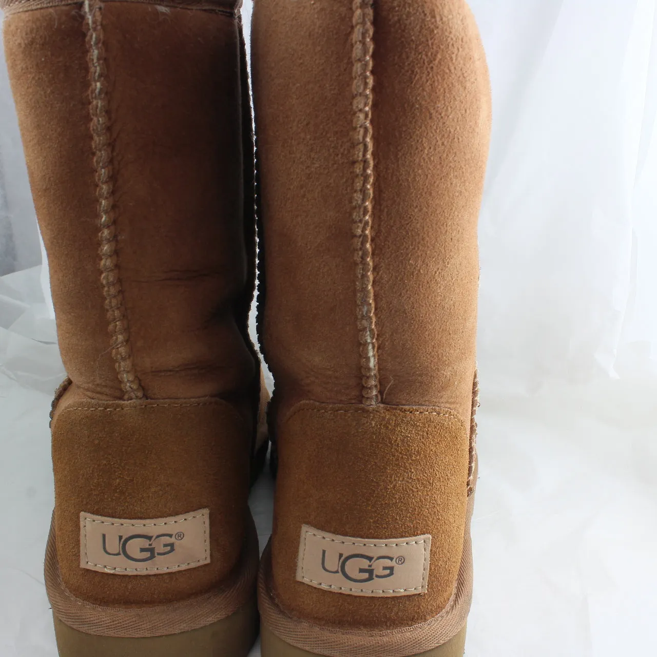 Womens UGG Classic Short II Boots Chestnut Suede